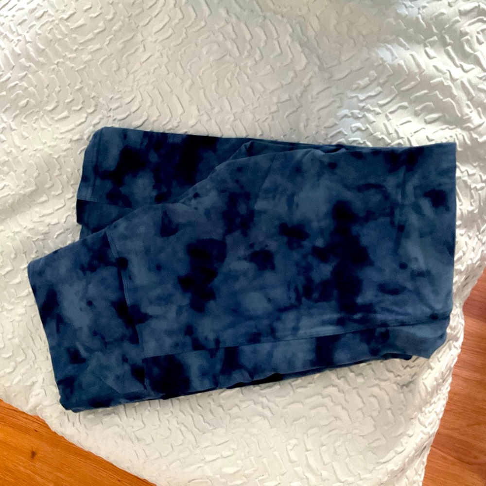 Lg NWOT leggings